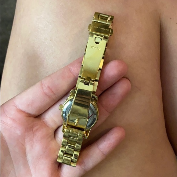 MICHAEL KORS WATCH - Picture 2 of 3